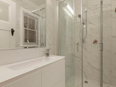 Flat to let , Melbourne