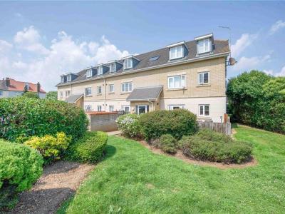 Cochrane Drive Dartford DA1 - Modern