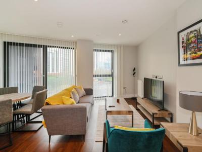 Handlebury House, Orchard Wharf, London E14