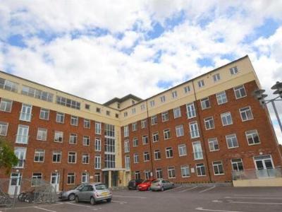 Flat to rent, Eastgate House
