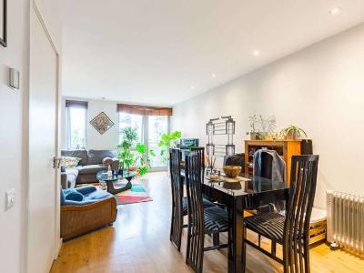 Wick Lane, Bow, E3 - Garden, Balcony