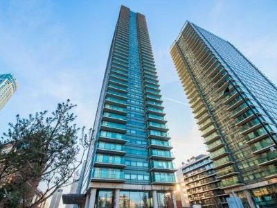 Landmark Buildngs, West Tower, Isle of Dogs, South Quay, Canary Wharf, London, E14