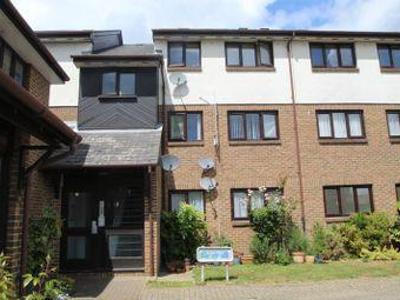 Aylets Field, Harlow CM18 - Modern