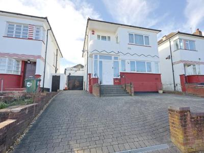Highview Avenue, Edgware, Middlesex, HA8
