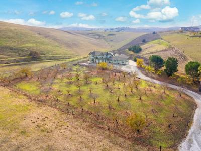House for sale, 825 Union Road