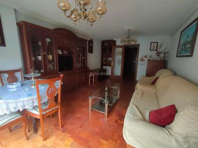Benavente, Benavente - Ascensor, Piso