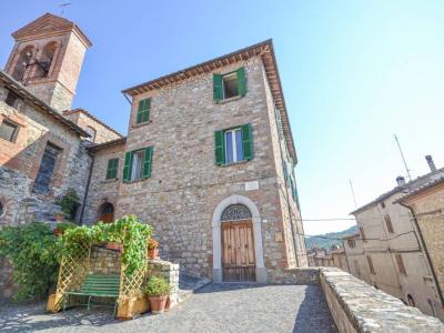 Appartamento in Vendita a Via Umberto I