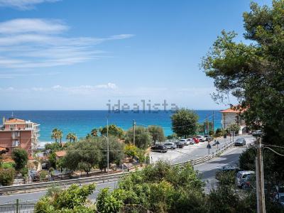 Appartamento in Vendita a Andora, Savona