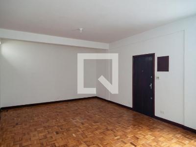 Aluga-se Apartamento Rua Maria José