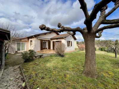 Maison en location, Charly