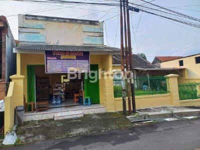 Semarang, Jawa Tengah - Teras, Rumah